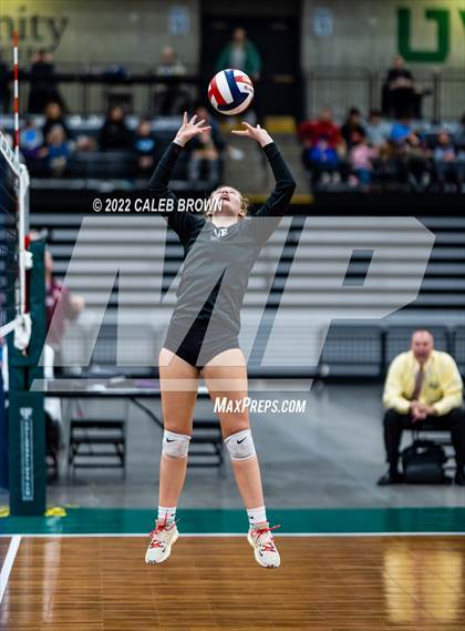 Thumbnail 1 in Mountain View vs. Timpview (UHSAA 5A Championship) photogallery.