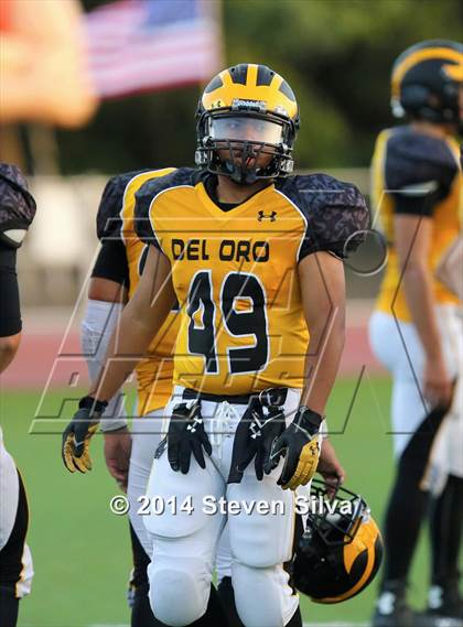 Thumbnail 2 in Del Oro vs. Helix (2014 Honor Bowl - SoCal) photogallery.