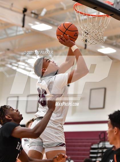 Thumbnail 3 in Hutto @ Round Rock photogallery.