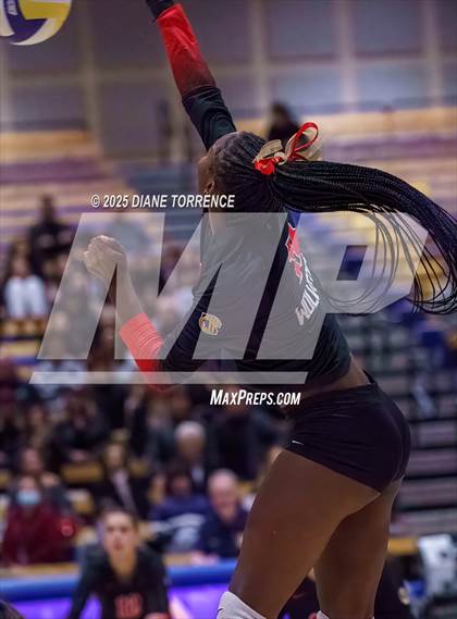 Thumbnail 1 in Woodcreek vs Harvard Westlake (CIF State Division 1 Final) photogallery.