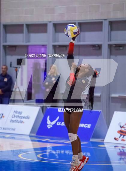 Thumbnail 1 in Woodcreek vs Harvard Westlake (CIF State Division 1 Final) photogallery.