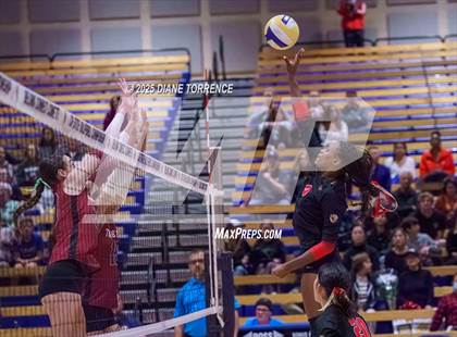 Thumbnail 1 in Woodcreek vs Harvard Westlake (CIF State Division 1 Final) photogallery.