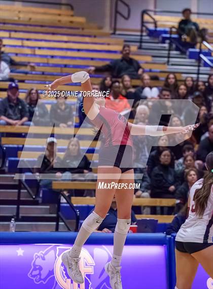 Thumbnail 3 in Woodcreek vs Harvard Westlake (CIF State Division 1 Final) photogallery.