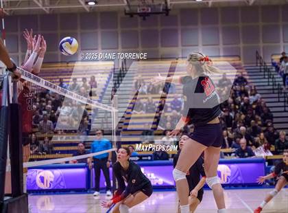 Thumbnail 3 in Woodcreek vs Harvard Westlake (CIF State Division 1 Final) photogallery.