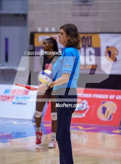 Thumbnail 1 in Woodcreek vs Harvard Westlake (CIF State Division 1 Final) photogallery.