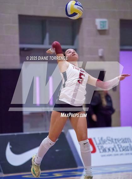 Thumbnail 3 in Woodcreek vs Harvard Westlake (CIF State Division 1 Final) photogallery.