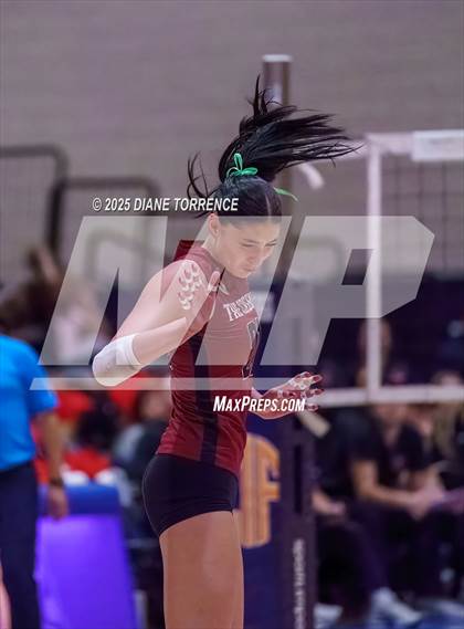 Thumbnail 1 in Woodcreek vs Harvard Westlake (CIF State Division 1 Final) photogallery.