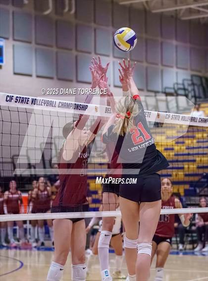 Thumbnail 1 in Woodcreek vs Harvard Westlake (CIF State Division 1 Final) photogallery.