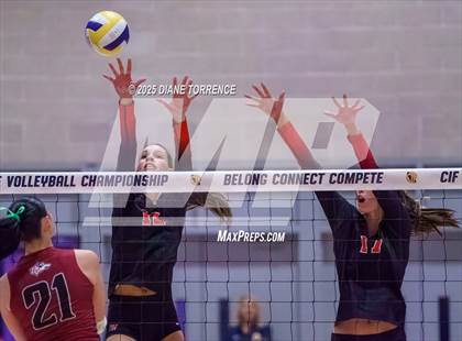 Thumbnail 1 in Woodcreek vs Harvard Westlake (CIF State Division 1 Final) photogallery.