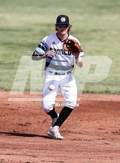 Thumbnail 1 in Madera @ Clovis North photogallery.
