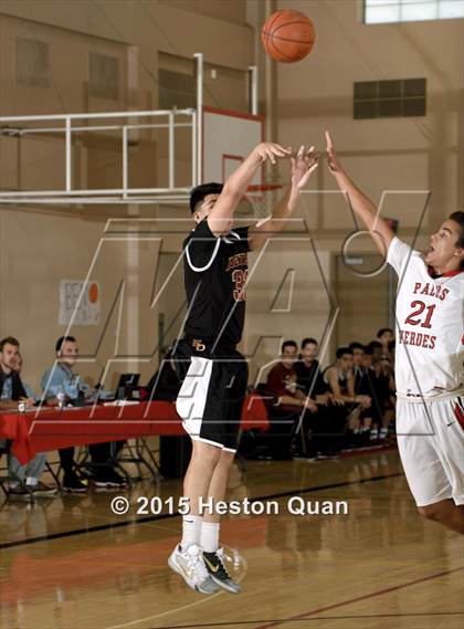 Thumbnail 3 in El Dorado vs. Palos Verdes (MaxPreps Holiday Classic) photogallery.