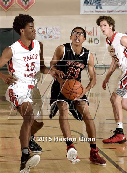Thumbnail 3 in El Dorado vs. Palos Verdes (MaxPreps Holiday Classic) photogallery.
