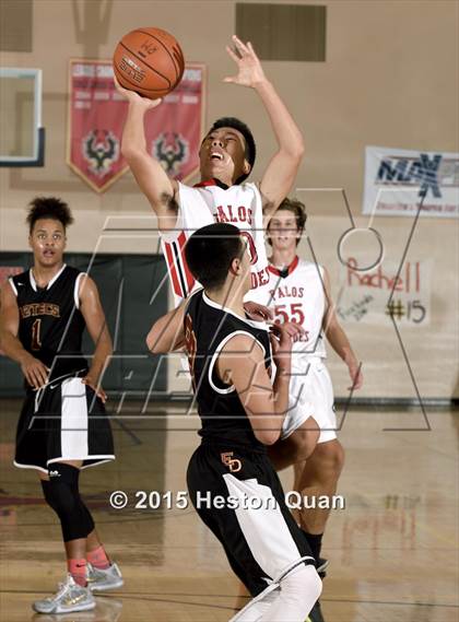 Thumbnail 2 in El Dorado vs. Palos Verdes (MaxPreps Holiday Classic) photogallery.