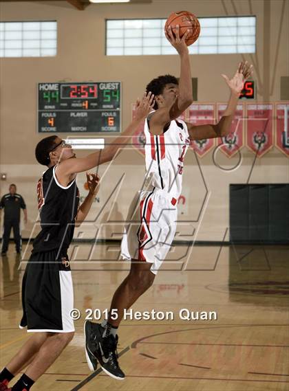 Thumbnail 3 in El Dorado vs. Palos Verdes (MaxPreps Holiday Classic) photogallery.