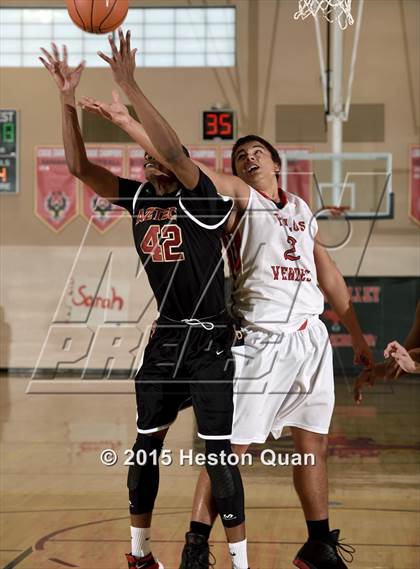 Thumbnail 3 in El Dorado vs. Palos Verdes (MaxPreps Holiday Classic) photogallery.