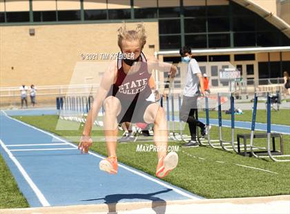Thumbnail 3 in Mid Penn Track and Field Championship (Field Events) photogallery.