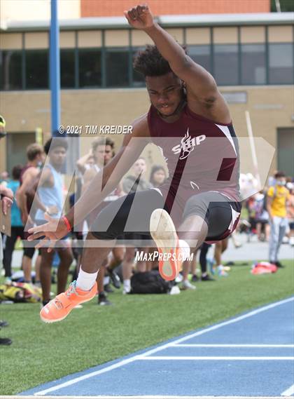 Thumbnail 3 in Mid Penn Track and Field Championship (Field Events) photogallery.