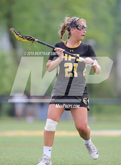 Thumbnail 2 in Lake Shore vs. Honeoye Falls-Lima (NYSPHSAA Class C Regional) photogallery.