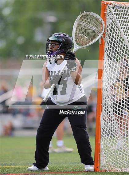 Thumbnail 2 in Lake Shore vs. Honeoye Falls-Lima (NYSPHSAA Class C Regional) photogallery.