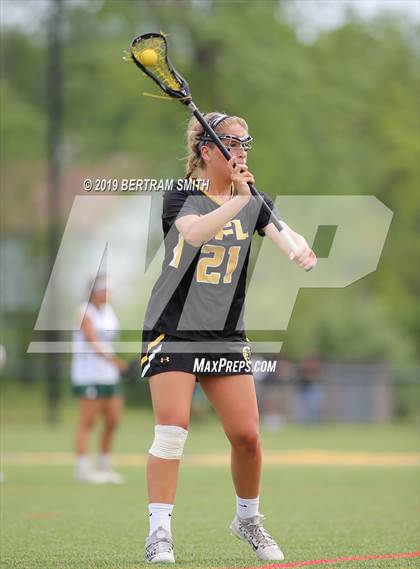 Thumbnail 2 in Lake Shore vs. Honeoye Falls-Lima (NYSPHSAA Class C Regional) photogallery.