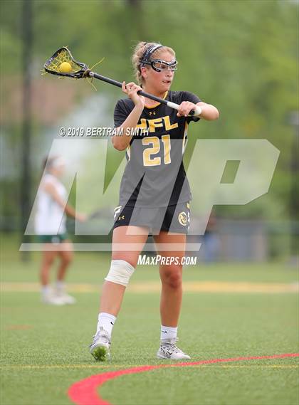 Thumbnail 3 in Lake Shore vs. Honeoye Falls-Lima (NYSPHSAA Class C Regional) photogallery.