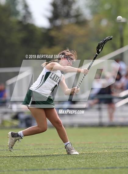 Thumbnail 2 in Lake Shore vs. Honeoye Falls-Lima (NYSPHSAA Class C Regional) photogallery.