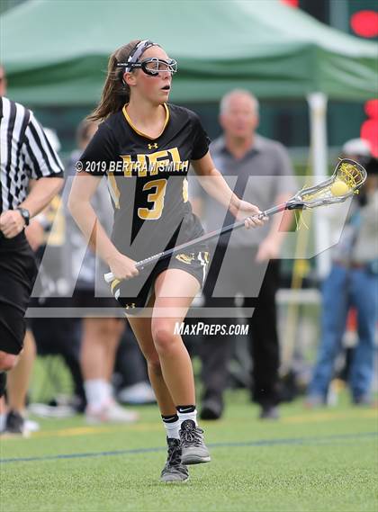 Thumbnail 1 in Lake Shore vs. Honeoye Falls-Lima (NYSPHSAA Class C Regional) photogallery.