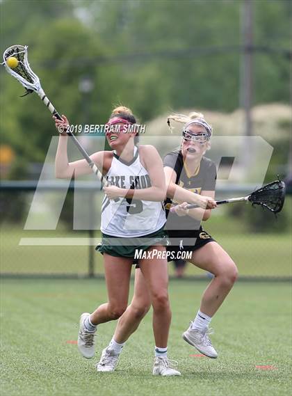 Thumbnail 3 in Lake Shore vs. Honeoye Falls-Lima (NYSPHSAA Class C Regional) photogallery.