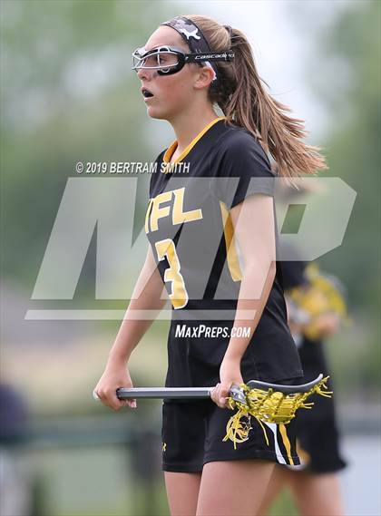 Thumbnail 1 in Lake Shore vs. Honeoye Falls-Lima (NYSPHSAA Class C Regional) photogallery.