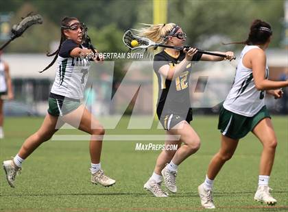 Thumbnail 3 in Lake Shore vs. Honeoye Falls-Lima (NYSPHSAA Class C Regional) photogallery.