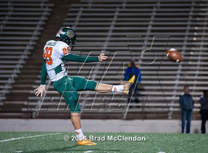 Thumbnail 1 in Naaman vs Rowlett photogallery.