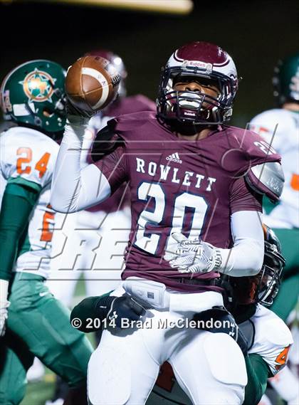 Thumbnail 2 in Naaman vs Rowlett photogallery.