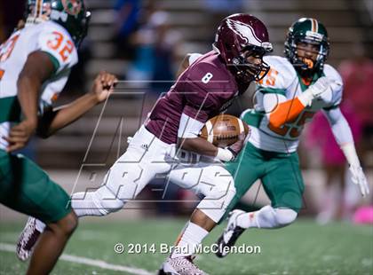 Thumbnail 1 in Naaman vs Rowlett photogallery.