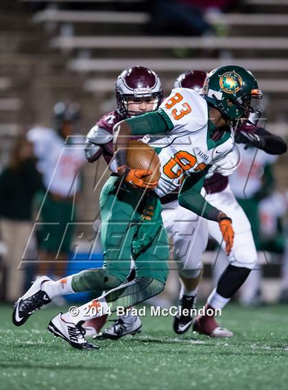 Thumbnail 2 in Naaman vs Rowlett photogallery.
