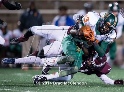 Thumbnail 1 in Naaman vs Rowlett photogallery.