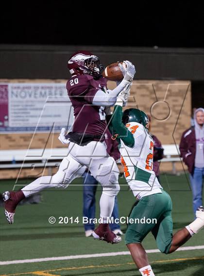 Thumbnail 1 in Naaman vs Rowlett photogallery.