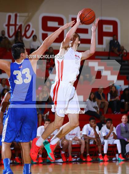 Thumbnail 2 in Redondo Union vs. Santa Margarita (Ryse Williams Pac Shores Tournament) photogallery.