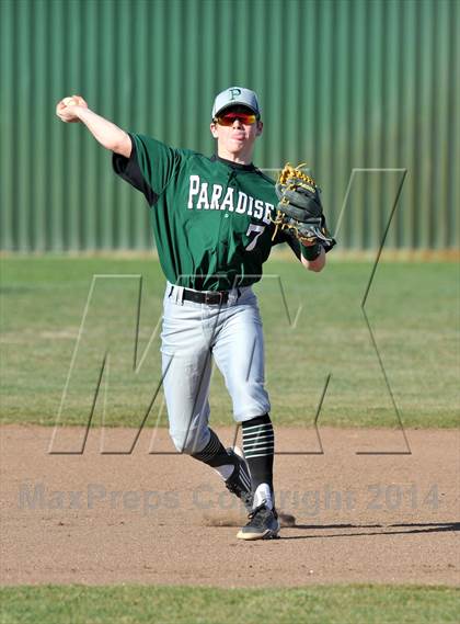 Thumbnail 2 in Van Alstyne vs Paradise (Pottsboro Tournament) photogallery.