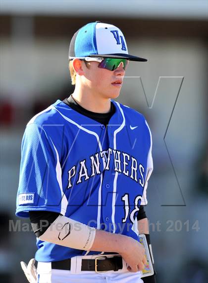 Thumbnail 1 in Van Alstyne vs Paradise (Pottsboro Tournament) photogallery.