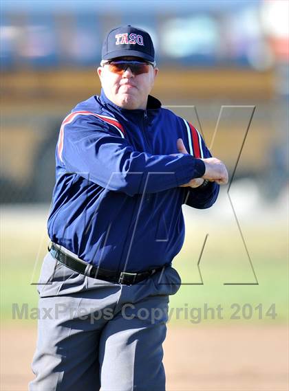 Thumbnail 1 in Van Alstyne vs Paradise (Pottsboro Tournament) photogallery.