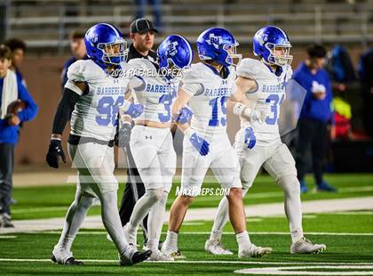 Thumbnail 1 in La Porte vs. Barbers Hill (UIL 5A D1 Football Area) photogallery.