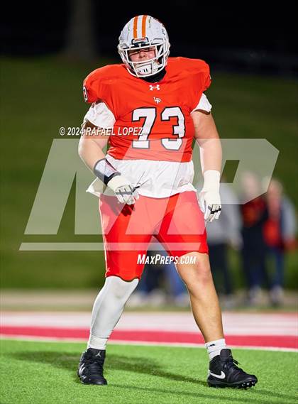 Thumbnail 1 in La Porte vs. Barbers Hill (UIL 5A D1 Football Area) photogallery.