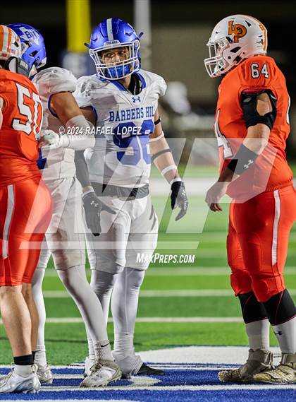 Thumbnail 3 in La Porte vs. Barbers Hill (UIL 5A D1 Football Area) photogallery.