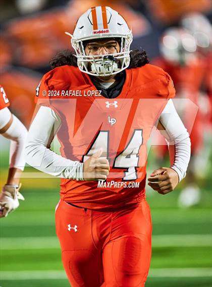 Thumbnail 1 in La Porte vs. Barbers Hill (UIL 5A D1 Football Area) photogallery.