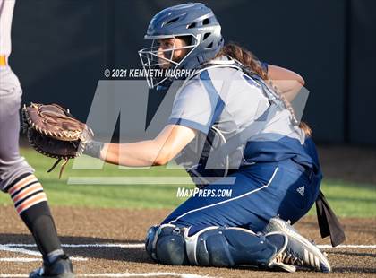 Thumbnail 1 in Rockwall vs Bryan (UIL 6A Regional Final Playoff) photogallery.