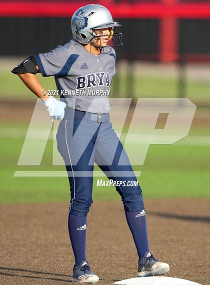 Thumbnail 1 in Rockwall vs Bryan (UIL 6A Regional Final Playoff) photogallery.