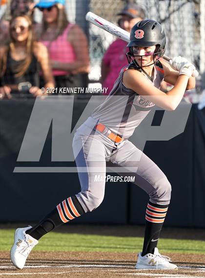 Thumbnail 1 in Rockwall vs Bryan (UIL 6A Regional Final Playoff) photogallery.