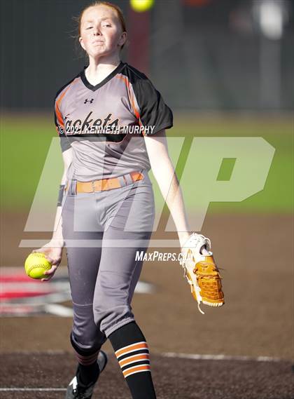 Thumbnail 2 in Rockwall vs Bryan (UIL 6A Regional Final Playoff) photogallery.