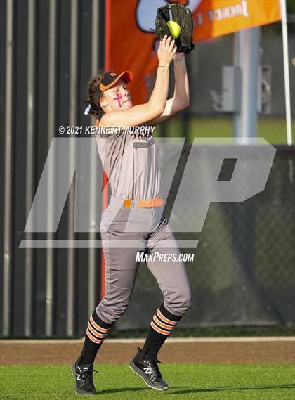 Thumbnail 2 in Rockwall vs Bryan (UIL 6A Regional Final Playoff) photogallery.