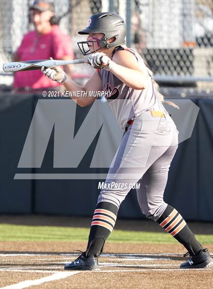 Thumbnail 2 in Rockwall vs Bryan (UIL 6A Regional Final Playoff) photogallery.